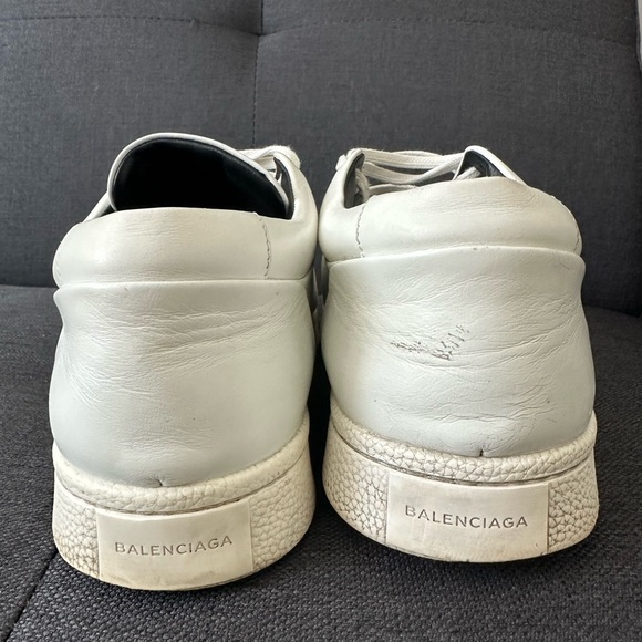 MENS BALENCIAGA LEATHER SNEAKERS - Picture 7 of 10